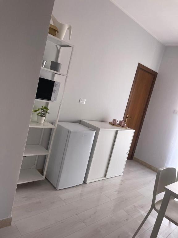 Апартаменти Casa XXI Aprile Ізола-делле-Фемміне Екстер'єр фото