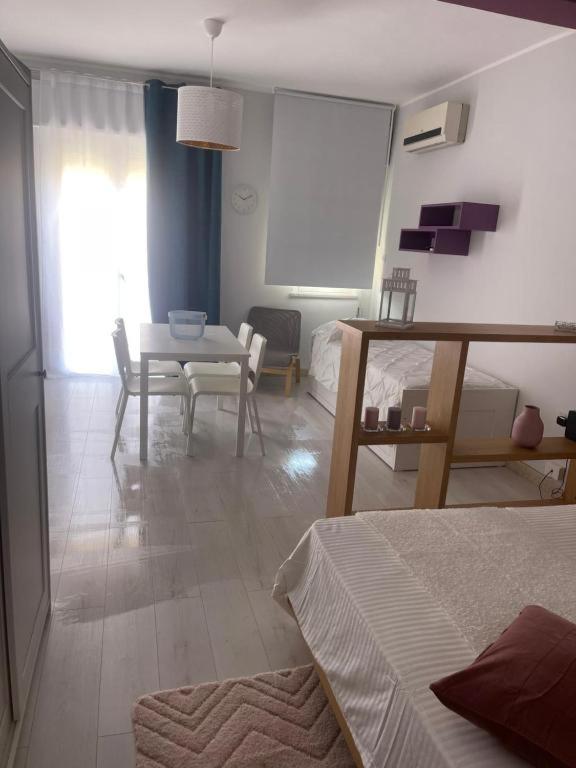 Апартаменти Casa XXI Aprile Ізола-делле-Фемміне Екстер'єр фото